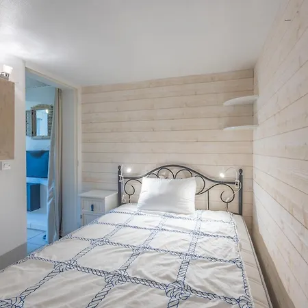 Appartement Le Petit Cocon Marin - Appt à 200m De La